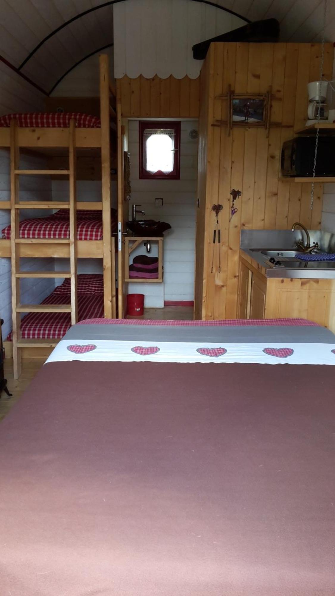 Hotel Etangs Du Moulin Suzy Habitación foto